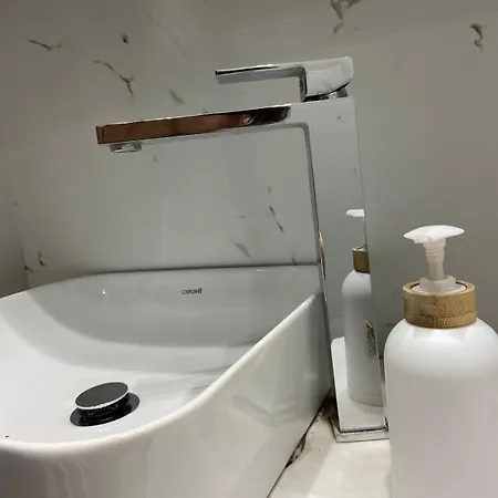 Luxury Blloku * טיראנה