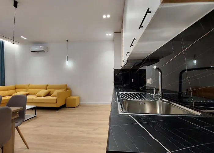 Luxury Blloku Apartamento Tirana