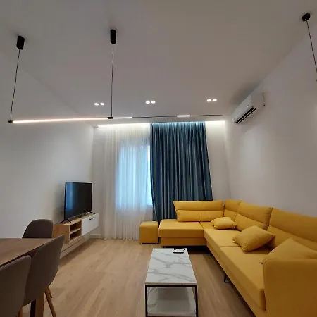 Luxury Blloku Apartmán